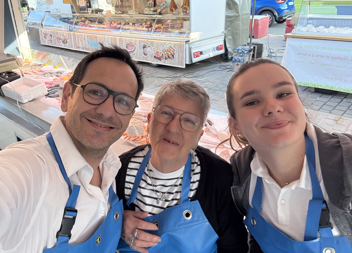 amis au service